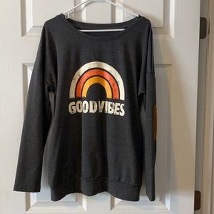 Long sleeve tee